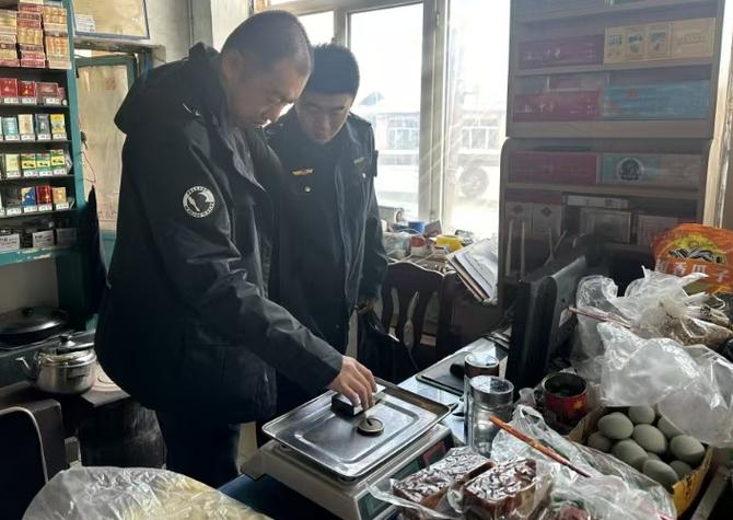 伊春市市场监管局伊美分局制材所联合检验检测分中心开展检定上门服务